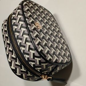 NWOT Tory Burch Small  Pouch Bag Cosmetic Travel Case Clutch